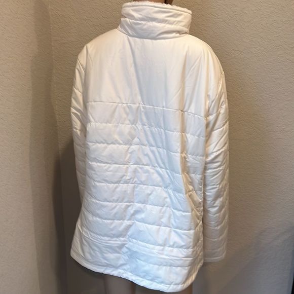 NorthFace Gardenia White Reversible Jacket-NWT - Picture 4 of 15